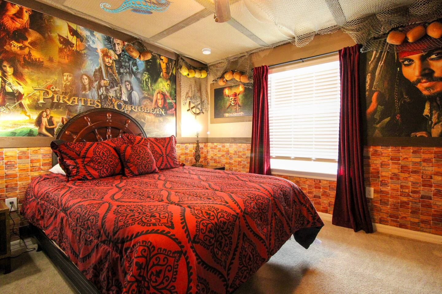 Casa Star Wars y Frozen en Windsor — quarto temático